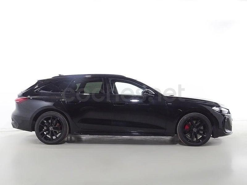 Usado Audi A5 Ambiente 299 CV (219 kW) 2025 Negro Familiar