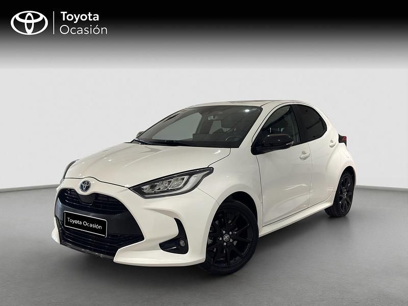 Usado Toyota Yaris Style 116 CV (85 kW) 2023 Blanco Utilitario