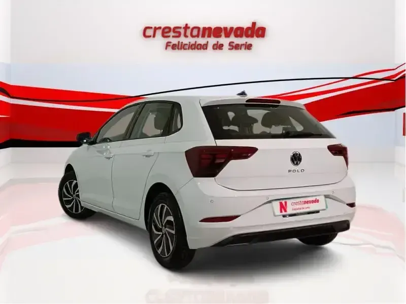 Usado VW Polo Life 95 CV (69 kW) 2024 Utilitario