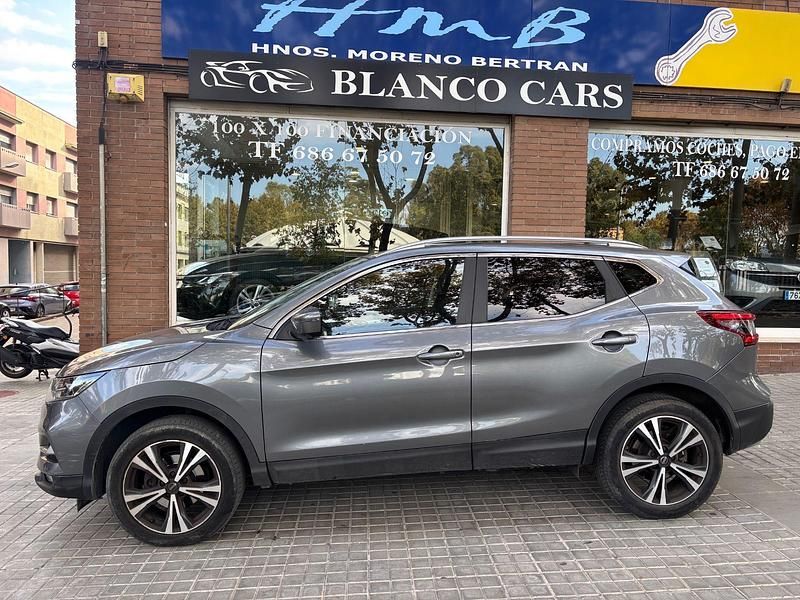 Gris / plata Usado 2017 Nissan Qashqai Tekna SUV | 11.990 € (Buen precio) - Imagen 1/4