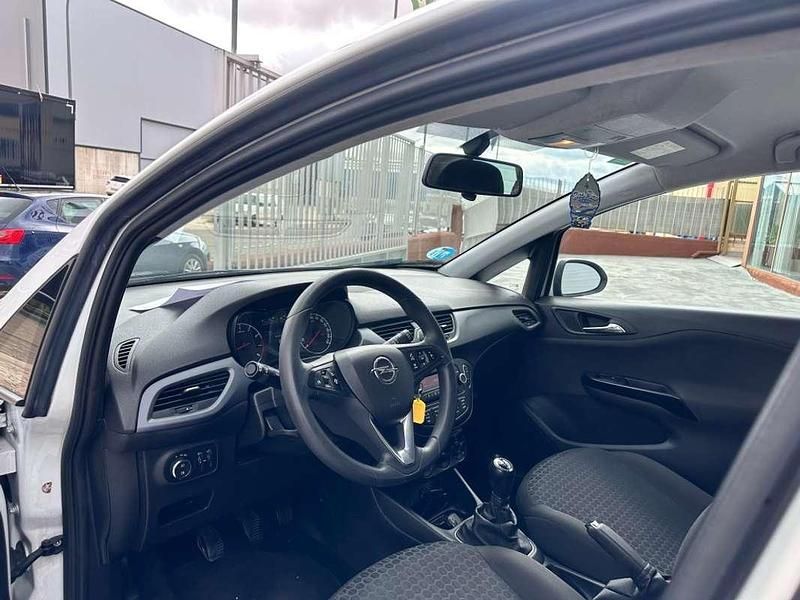 Usado Opel Corsa Selective 90 CV (66 kW) 2019 Blanco Utilitario