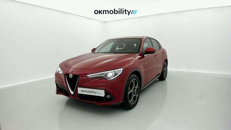 Usado Alfa Romeo Stelvio 209 CV (153 kW) 2022 Rojo SUV
