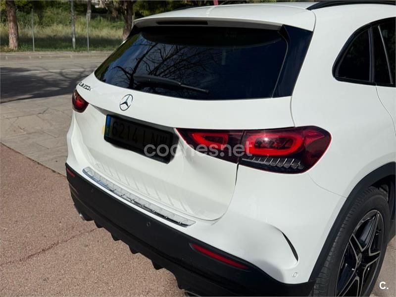 Käytetty Mercedes GLA200 150 HP (110 kW) 2021 Valkoinen Katumaasturi