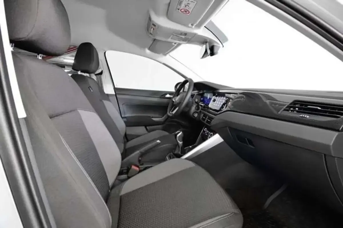 Usado VW Taigo 95 CV (69 kW) 2023 Plateado SUV