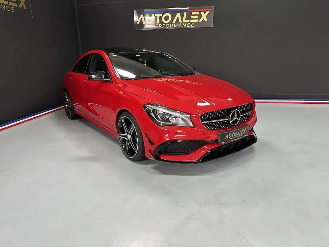 Usado Mercedes CLA200 AMG line 136 CV (100 kW) 2017 Rojo Coupe