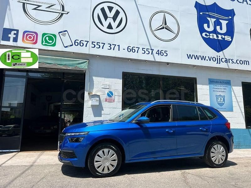 Usado Skoda Kamiq Style 116 CV (85 kW) 2020 Azul SUV
