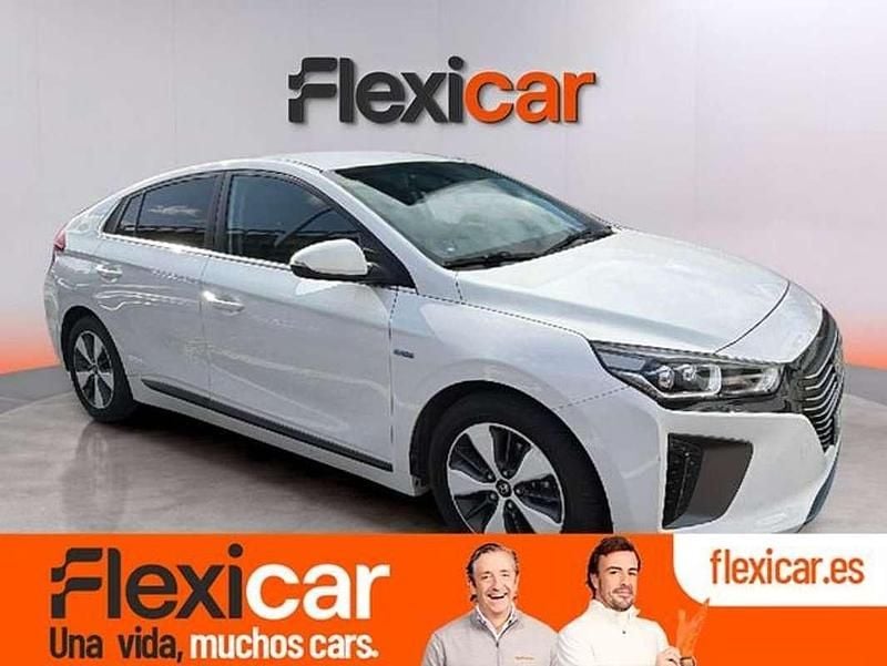 Usado Hyundai Ioniq Style 141 CV (103 kW) 2018 Blanco Utilitario