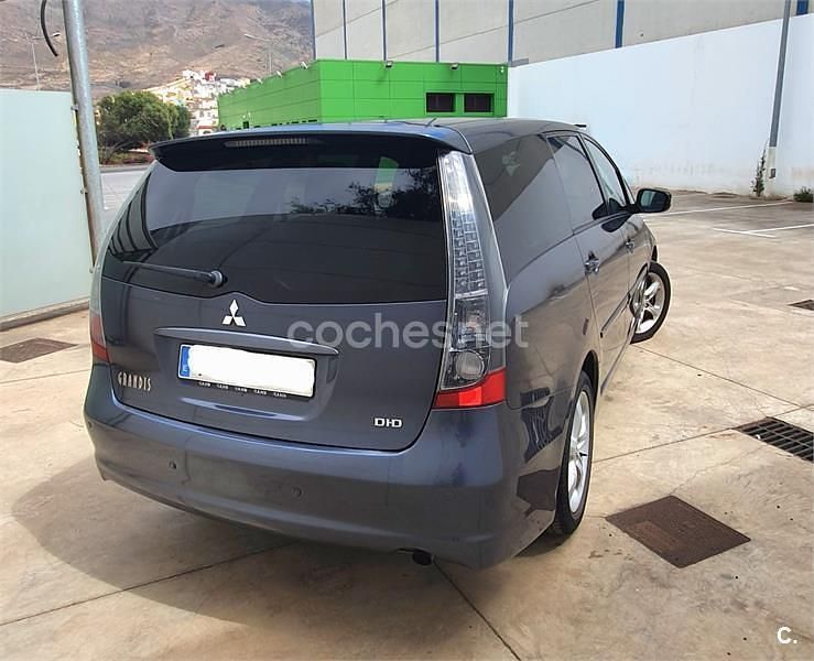 Gris / plata Usado 2006 Mitsubishi Grandis Instyle Monovolumen | 4400 € (Buen precio) - Imagen 1/3