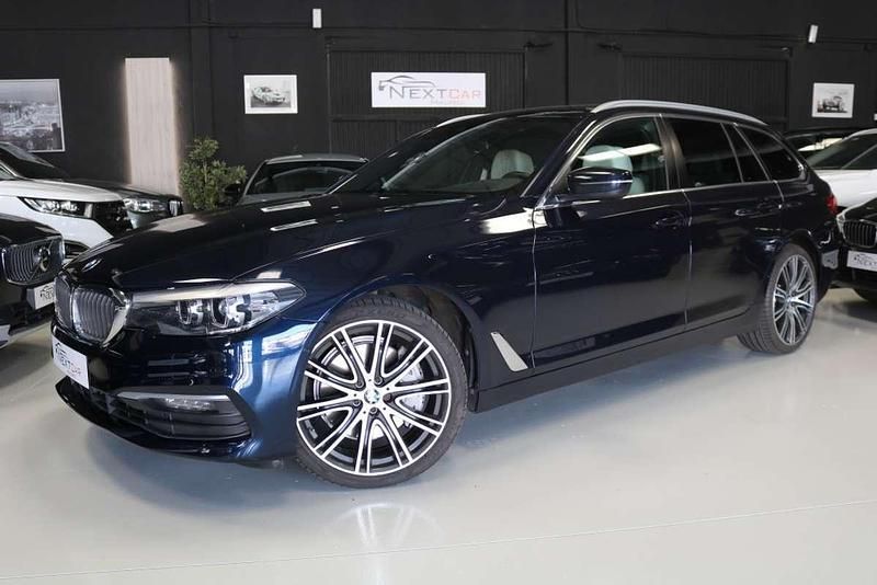 Azul Usado 2019 BMW 540 Comfort Edition Familiar | 36.000 € - Imagen 1/4