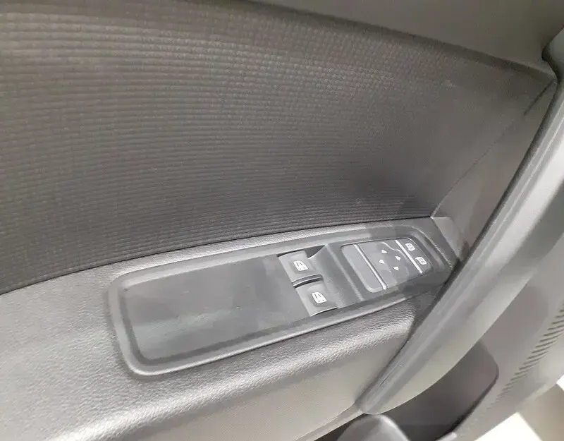 Usado Renault Kangoo 88 kW (120 CV) 2023 Blanco Monovolumen