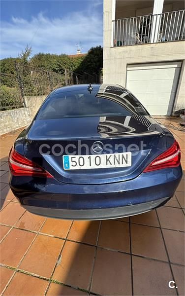 Usado Mercedes CLA200 136 CV (100 kW) 2018 Azul Berlina