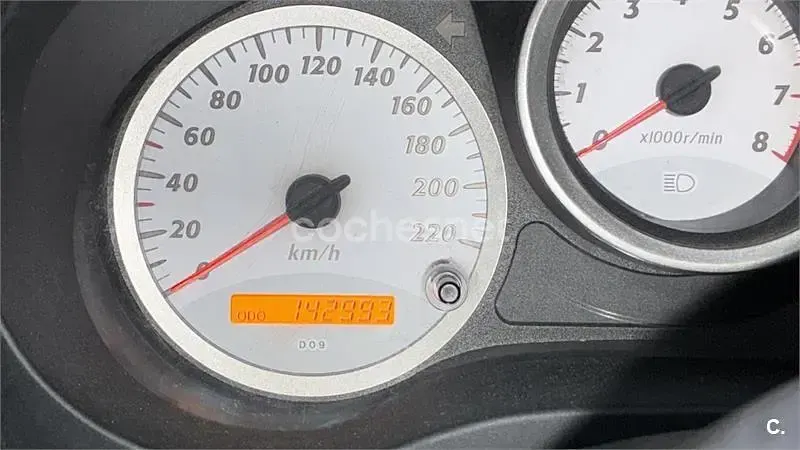 Usado Toyota RAV4 Luna 125 CV (91 kW) 2004 Azul SUV