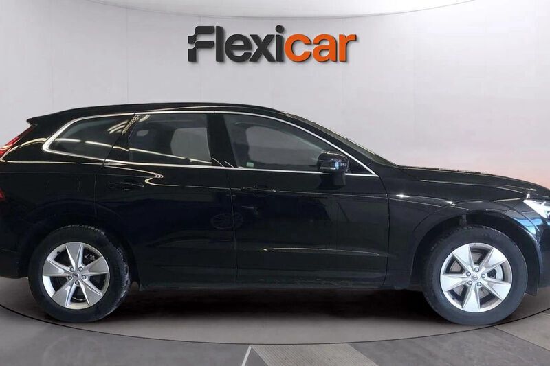 Usado Volvo XC60 Core 199 CV (146 kW) 2023 Negro SUV