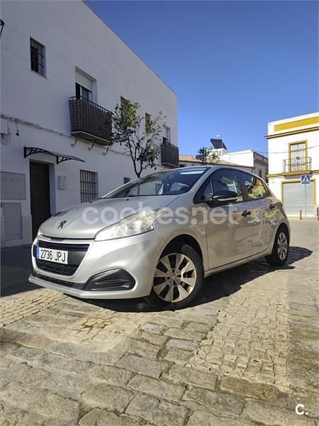 Usado Peugeot 208 Business-Line 68 CV (50 kW) 2016 Gris / plata Utilitario