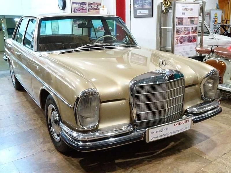 Usado 1967 Mercedes 250 Berlina | 13.500 € - Imagen 1/4