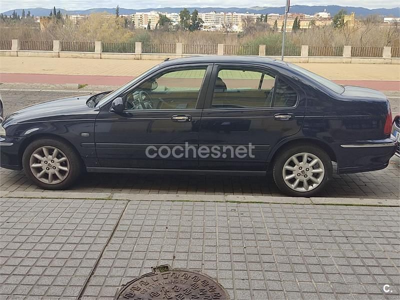 Usado Rover 45 109 CV (80 kW) 2000 Azul Berlina