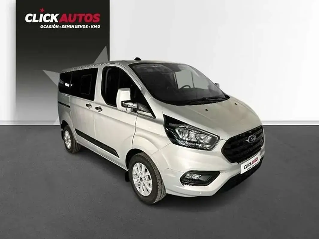 Usado Ford Transit Custom Trend 131 CV (96 kW) 2024 Plateado Familiar