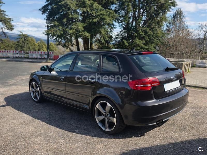 Usado Audi A3 Ambition 170 CV (125 kW) 2011 Negro Utilitario