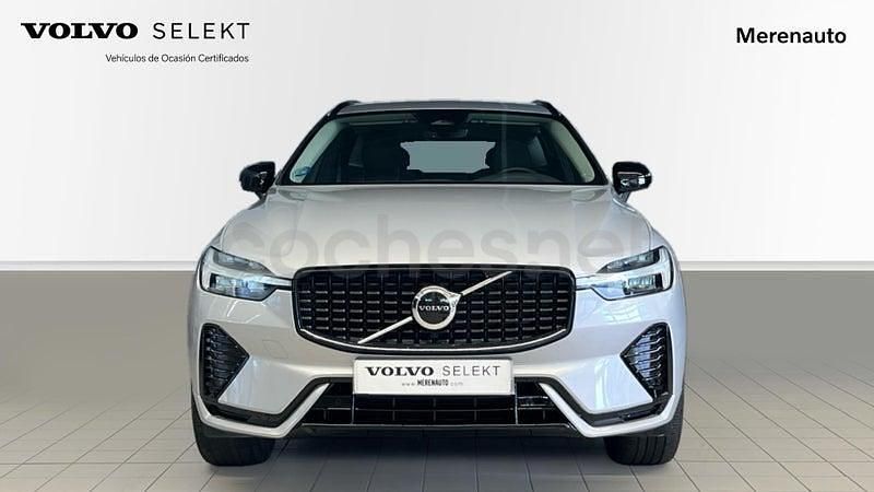 Usado Volvo XC60 Plus 197 CV (144 kW) 2024 Gris / plata SUV