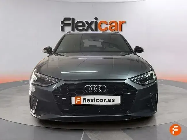 Usado Audi A4 163 CV (119 kW) 2021 Gris Familiar