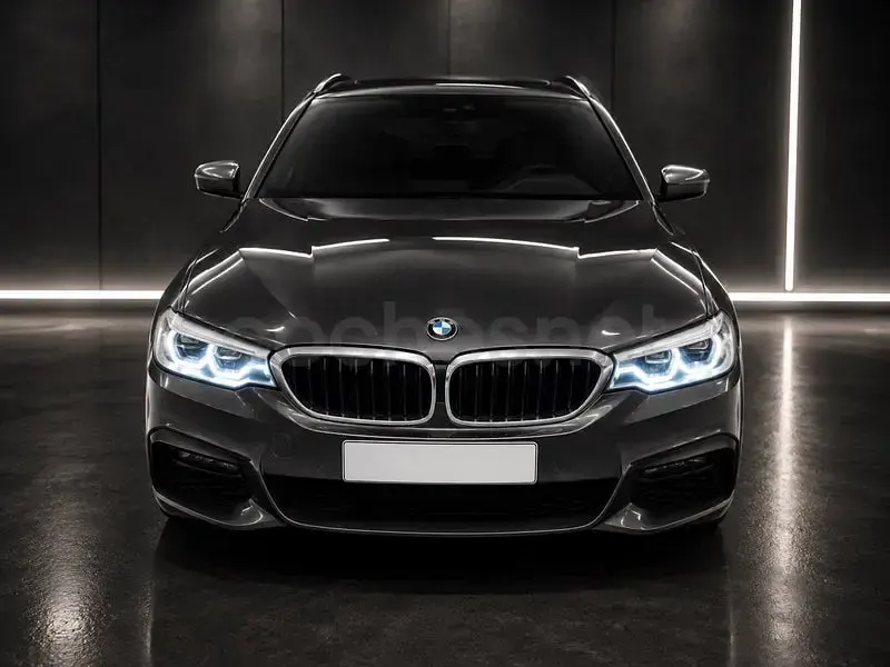Usado BMW 530 Comfort Edition 265 CV (194 kW) 2017 Negro Familiar