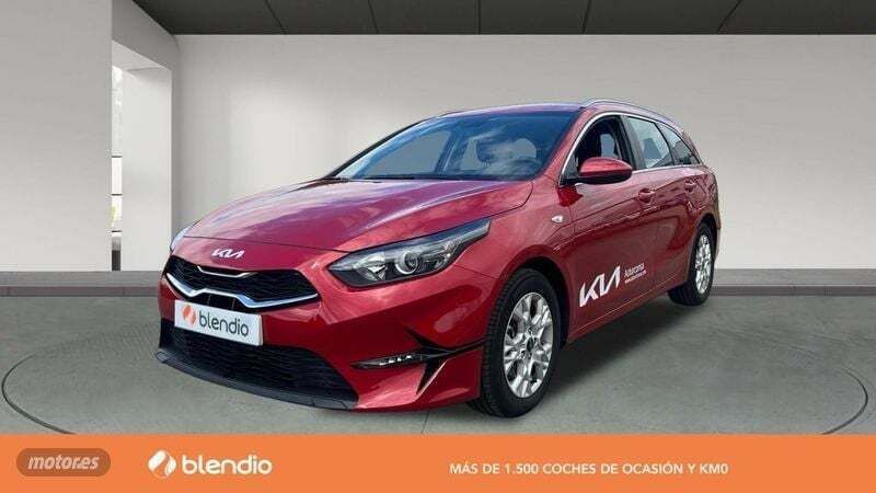 Rojo Usado 2024 Kia Ceed Sportswagon Familiar | 25.100 € (Precio justo) - Imagen 1/4