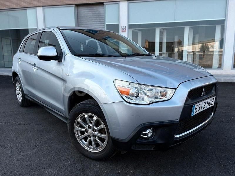 Gris / plata Usado 2011 Mitsubishi ASX SUV | 7499 € (Super precio) - Imagen 1/4