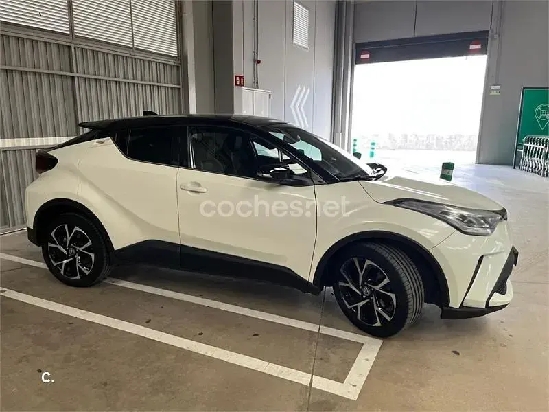 Usado Toyota C-HR Advance 122 CV (89 kW) 2021 Blanco SUV