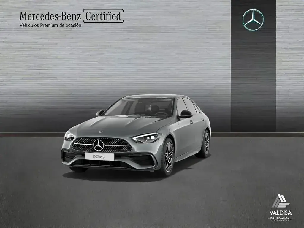Usado Mercedes C200 AMG line 163 CV (119 kW) 2025 Berlina