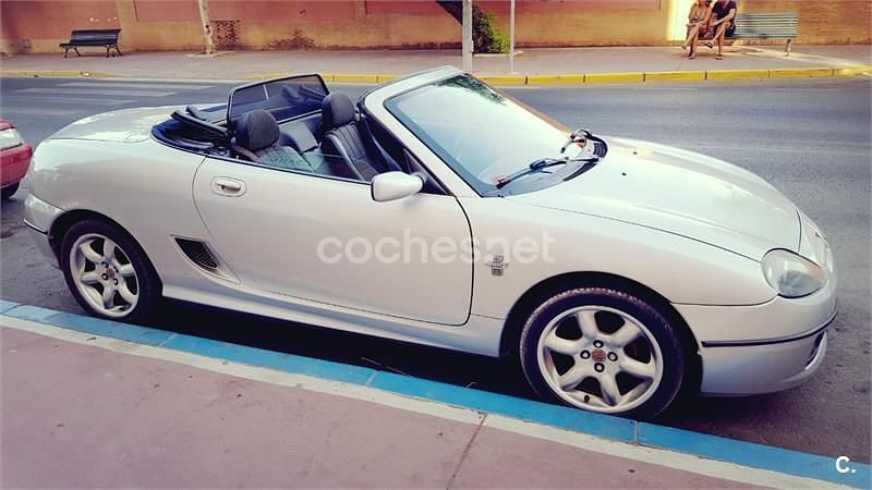 Gris / plata Usado 2004 MG TF Descapotable | 5500 € - Imagen 1/4