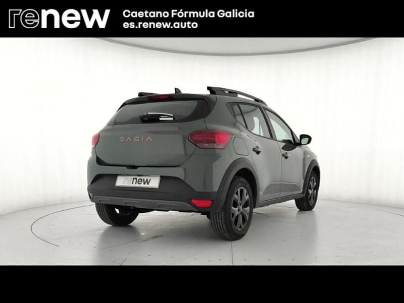 Usado Dacia Sandero Extreme 100 HP (73 kW) 2026 Verde Sedan