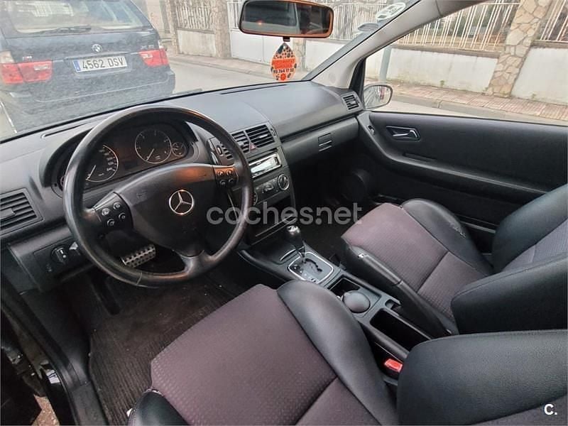 Negro Usado 2006 Mercedes A150 Avantgarde Berlina | 5300 € (Precio justo) - Imagen 1/4