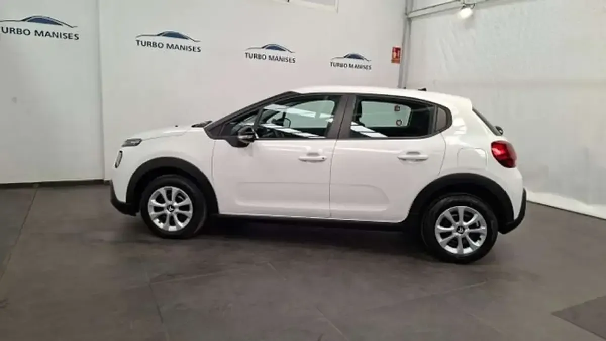 Begagnad Citroën C3 Live 99 HK (72 kW) 2022 Vit Halvkombi