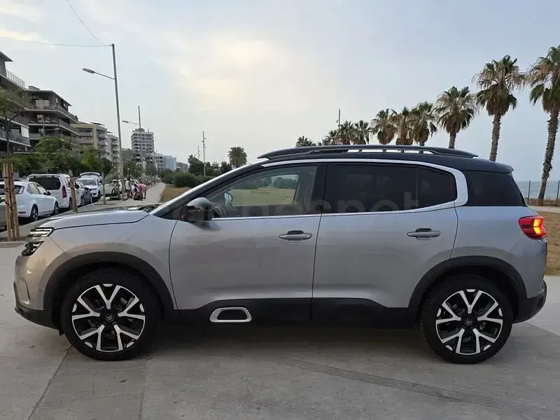 Usado Citroën C5 Aircross PureTech 131 CV (96 kW) 2020 Gris / plata SUV