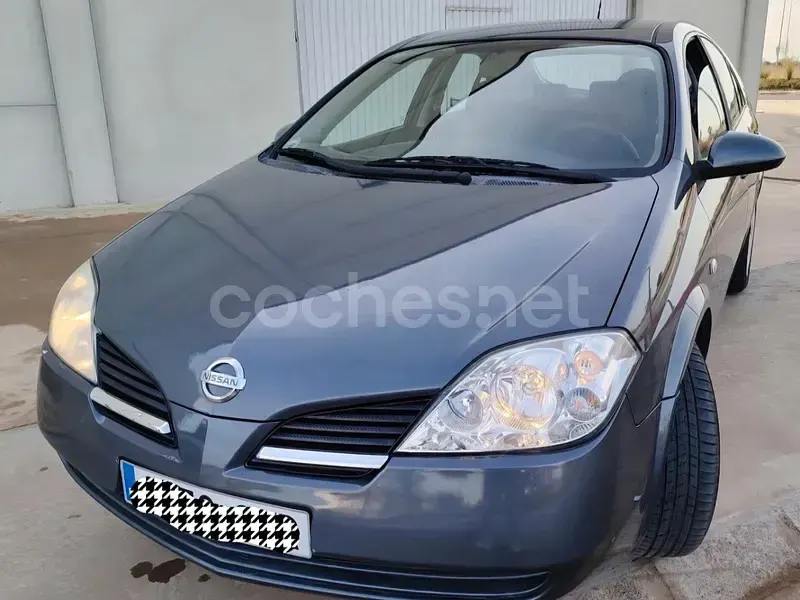 Usado Nissan Primera Acenta 116 HP (85 kW) 2004 Cinzento Sedan