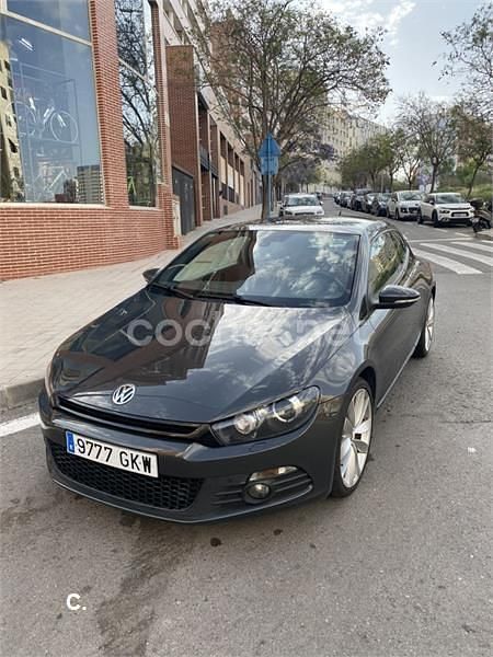 Usado VW Scirocco 160 CV (117 kW) 2009 Gris / plata Coupe