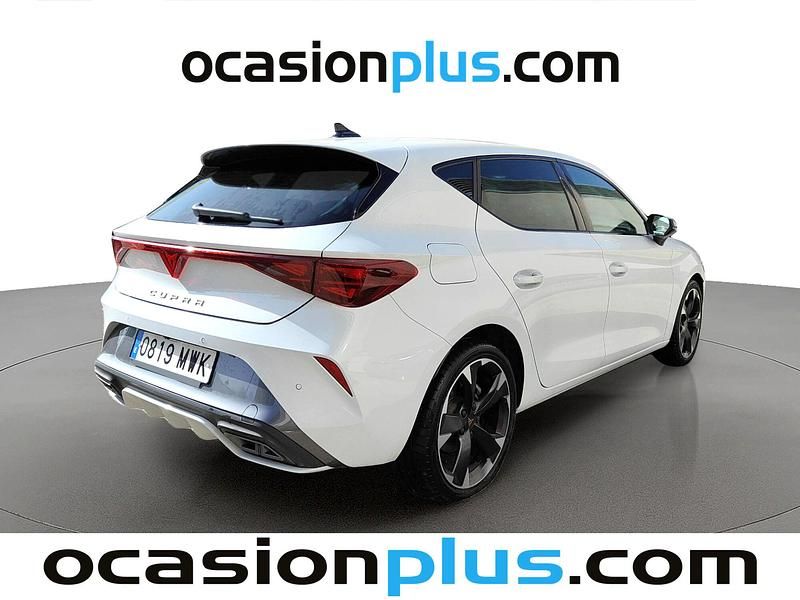 Usado Cupra Leon 150 CV (110 kW) 2024 Blanco Berlina