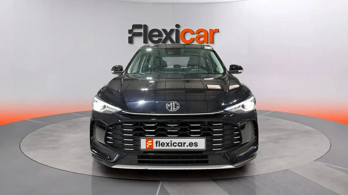 Usado MG ZS Comfort 197 CV (144 kW) 2025 Negro SUV