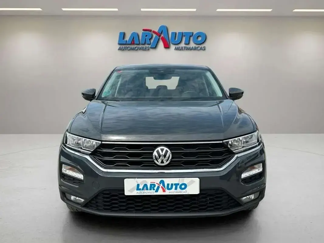 Usado VW T-Roc Advance 116 CV (85 kW) 2020 Gris SUV