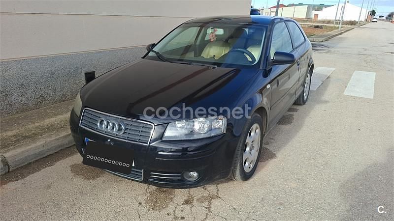 Negro Usado 2007 Audi A3 Ambition Berlina | 3500 € (Super precio) - Imagen 1/4