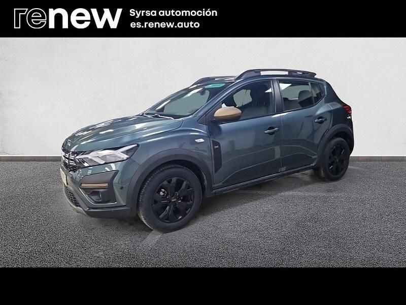 Usado Dacia Sandero Extreme 100 CV (73 kW) 2025 Verde Berlina