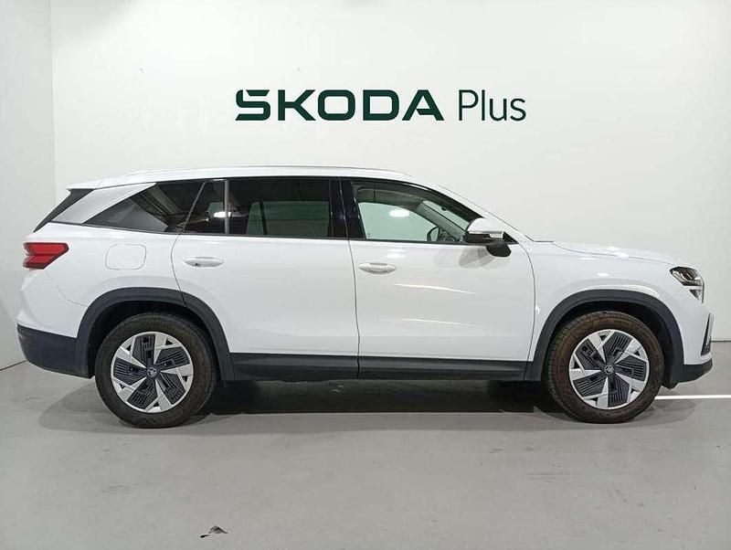 Usado Skoda Kodiaq Selection 150 CV (110 kW) 2025 Blanco SUV
