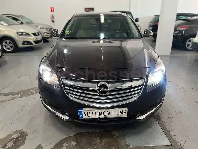 Usado Opel Insignia Excellence 163 CV (119 kW) 2013 Granate Berlina