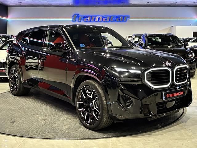 Używany BMW XM Shadowline 653 KM (480 kW) 2024 Czarny SUV