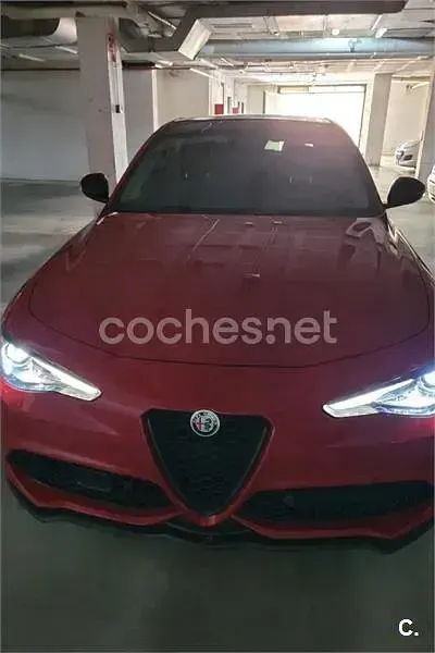 Usado Alfa Romeo Giulia Veloce 280 CV (205 kW) 2017 Rojo Berlina
