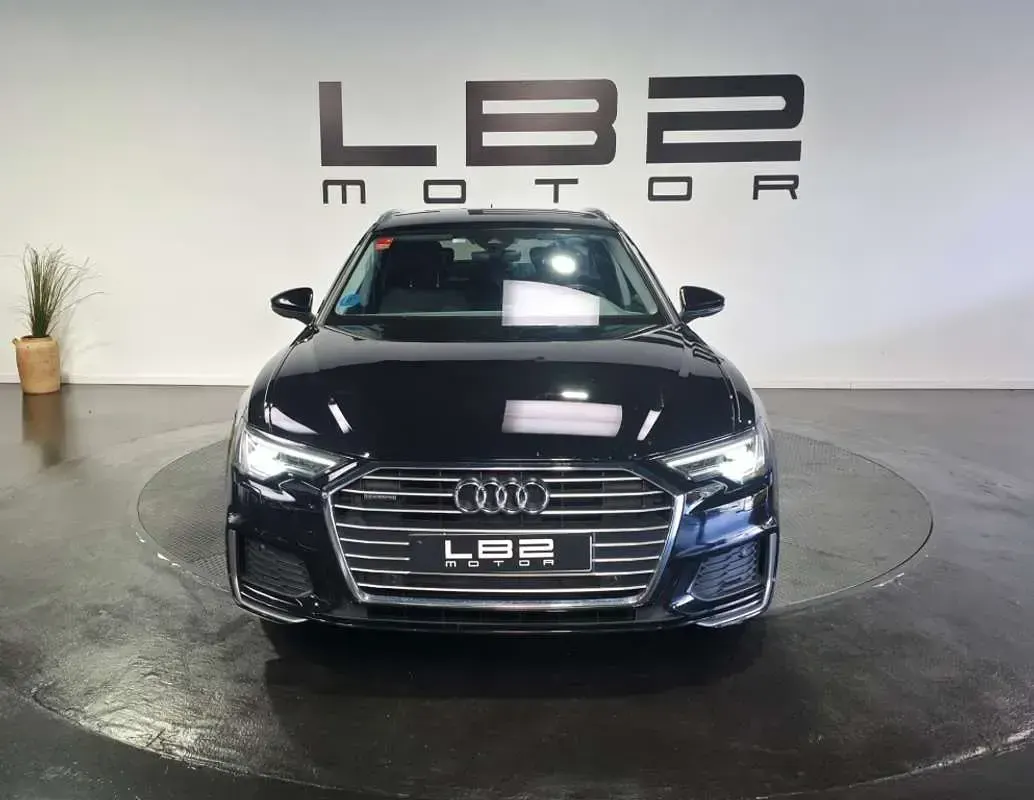 Usado Audi A6 Comfort 367 CV (269 kW) 2021 Negro Berlina