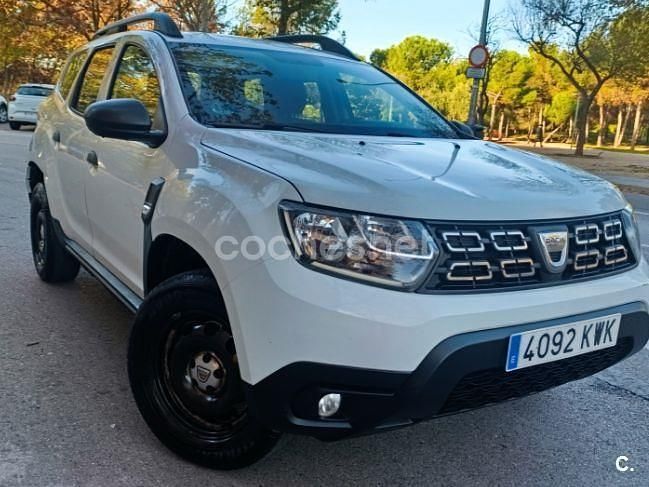 Blanco Usado 2019 Dacia Duster Essentiel SUV | 8000 € (Precio justo) - Imagen 1/4