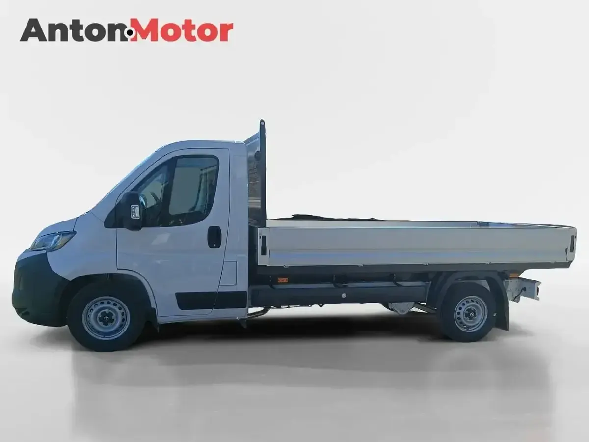 Nuevo Opel Movano 140 CV (102 kW) 2025 Blanco Van