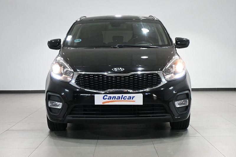 Usado Kia Carens 115 CV (84 kW) 2018 Negro Monovolumen