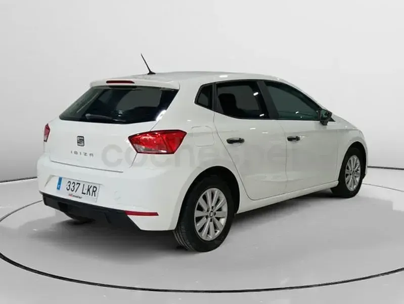Usado Seat Ibiza Reference 95 CV (69 kW) 2020 Blanco Utilitario